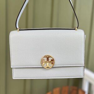 Tory Burch Miller leather shoulder bag in Feather Grey colour - Authentic